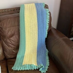 Multicolor Hand Knit Blanket with Ruffled Edges